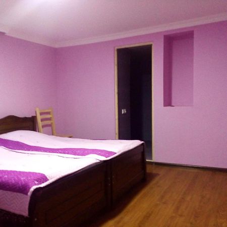 Borjomi Makvala'S Guest House מראה חיצוני תמונה