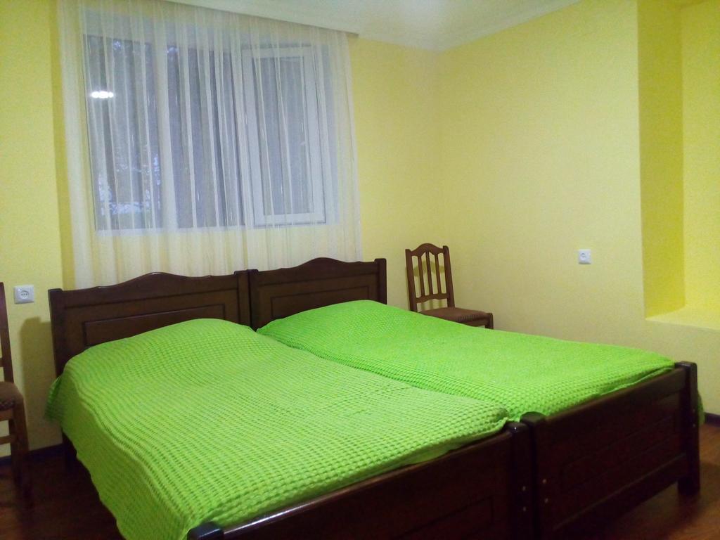 Borjomi Makvala'S Guest House מראה חיצוני תמונה